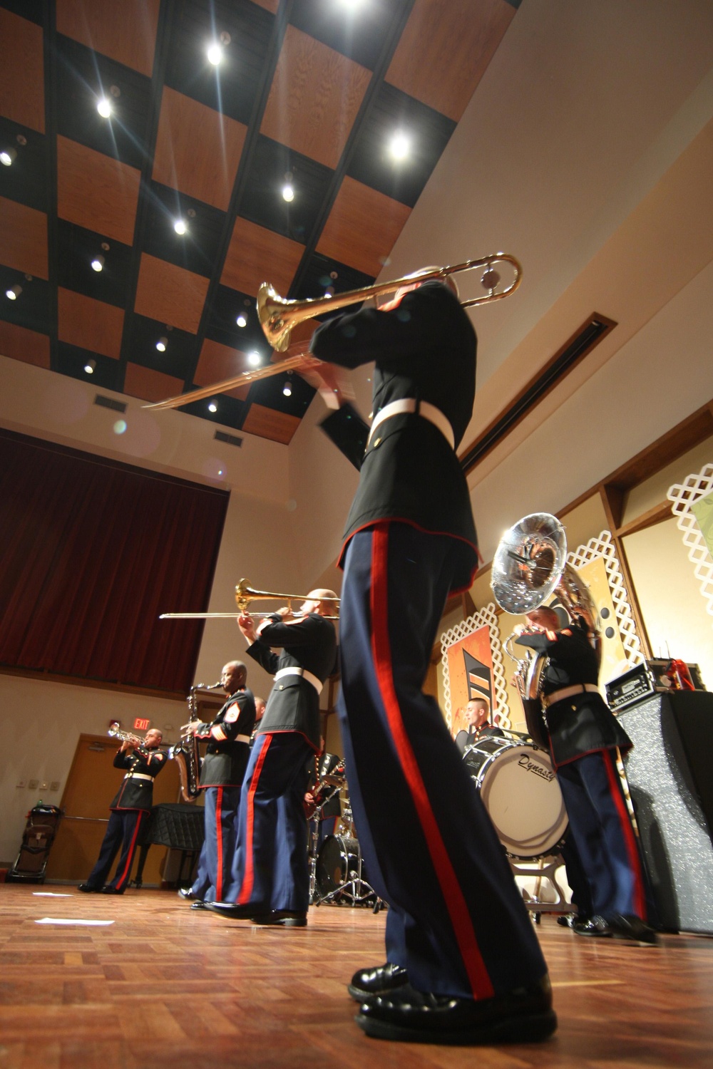 Brass band rocks festival in Florence