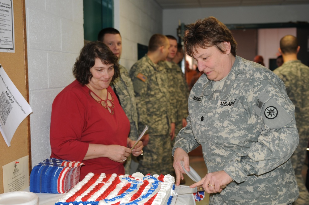 Williamsport Army Reserve unit receives new commander