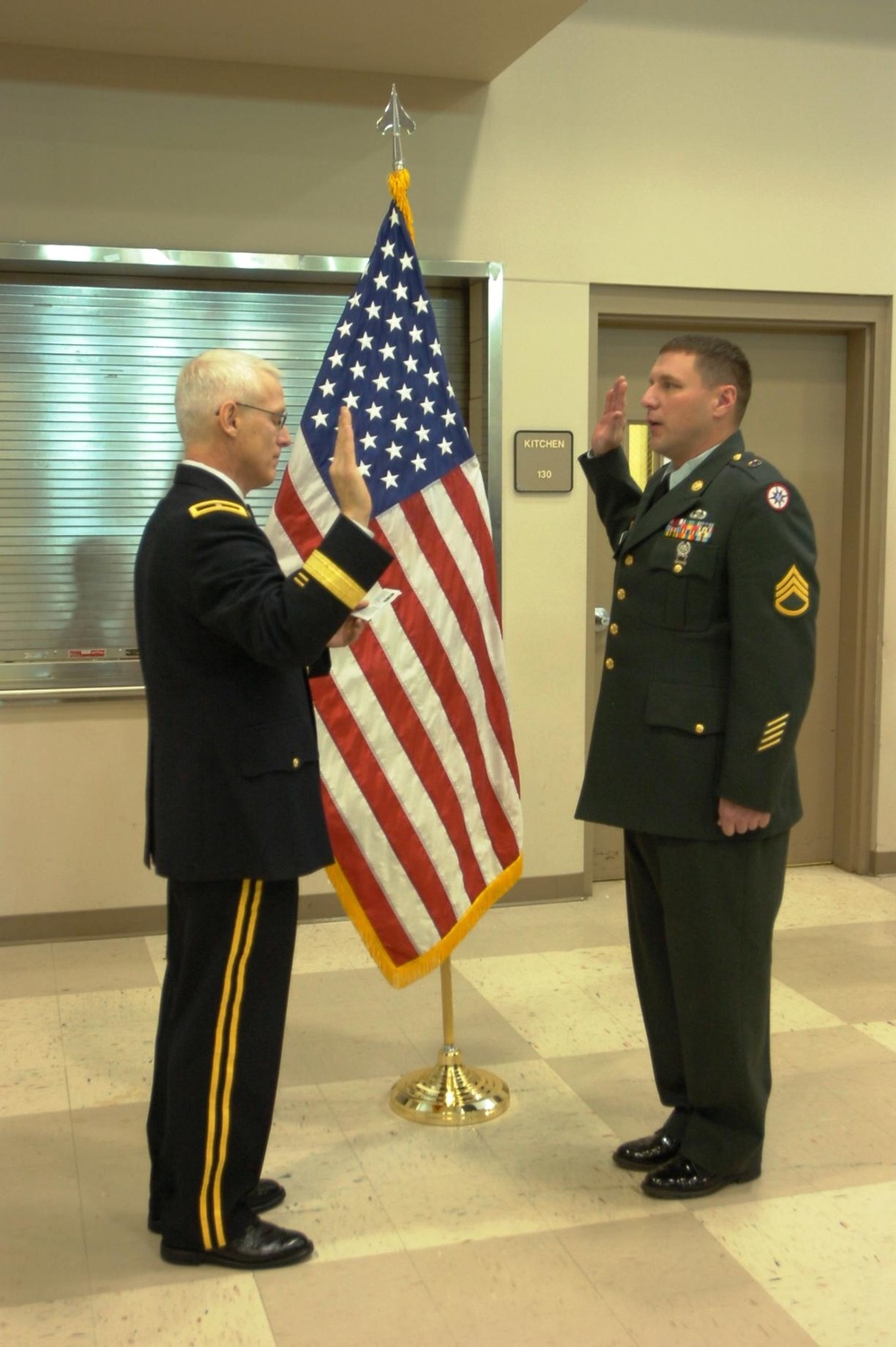 ‘Tis the season: Soldiers, families celebrate together