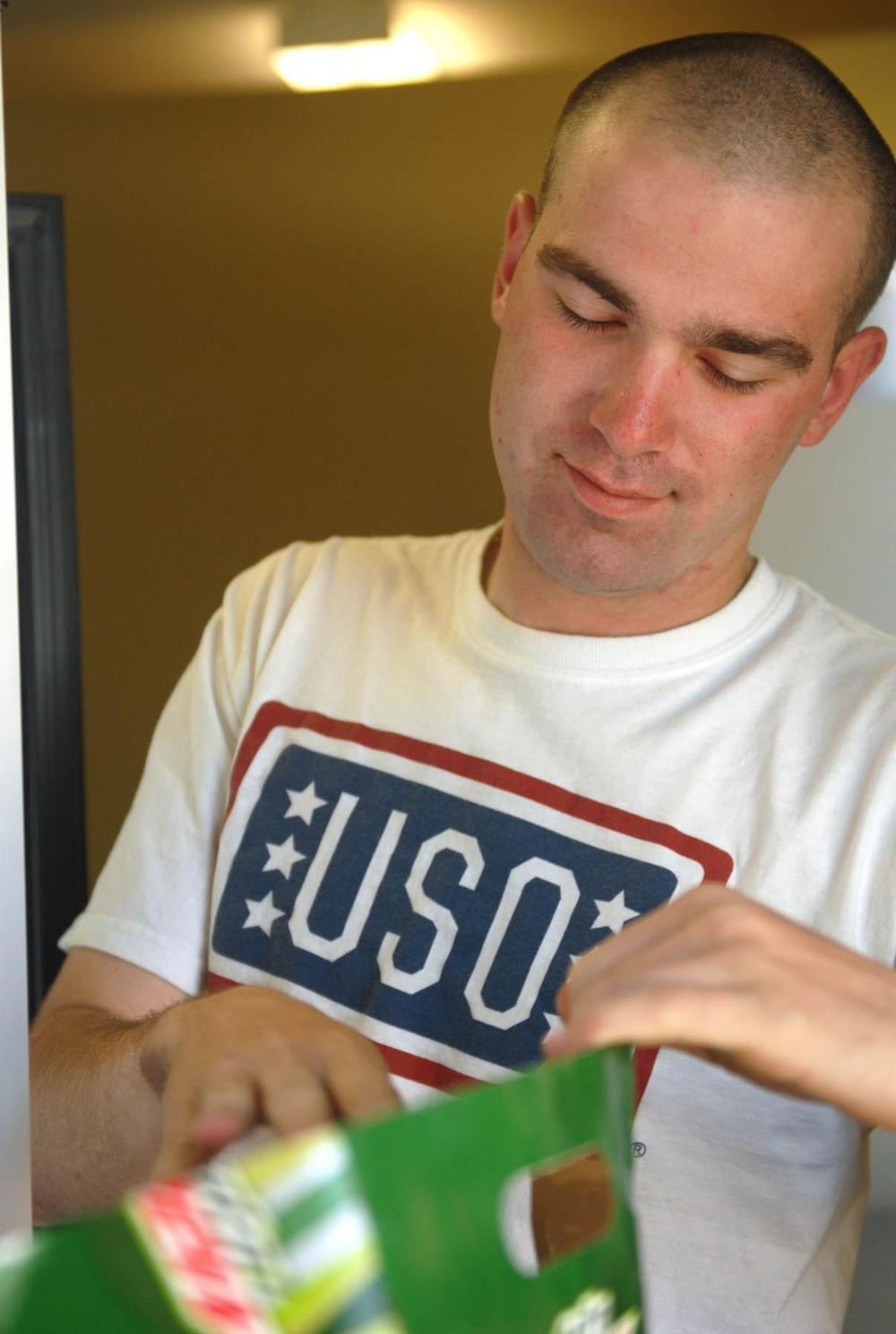 Soldier’s love of volunteering flows into current service