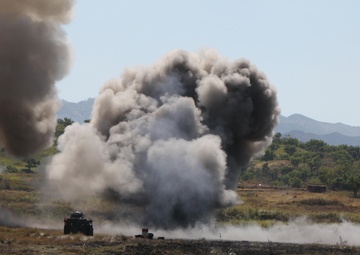 US, AFP service members demonstrate interoperability for Philippine President