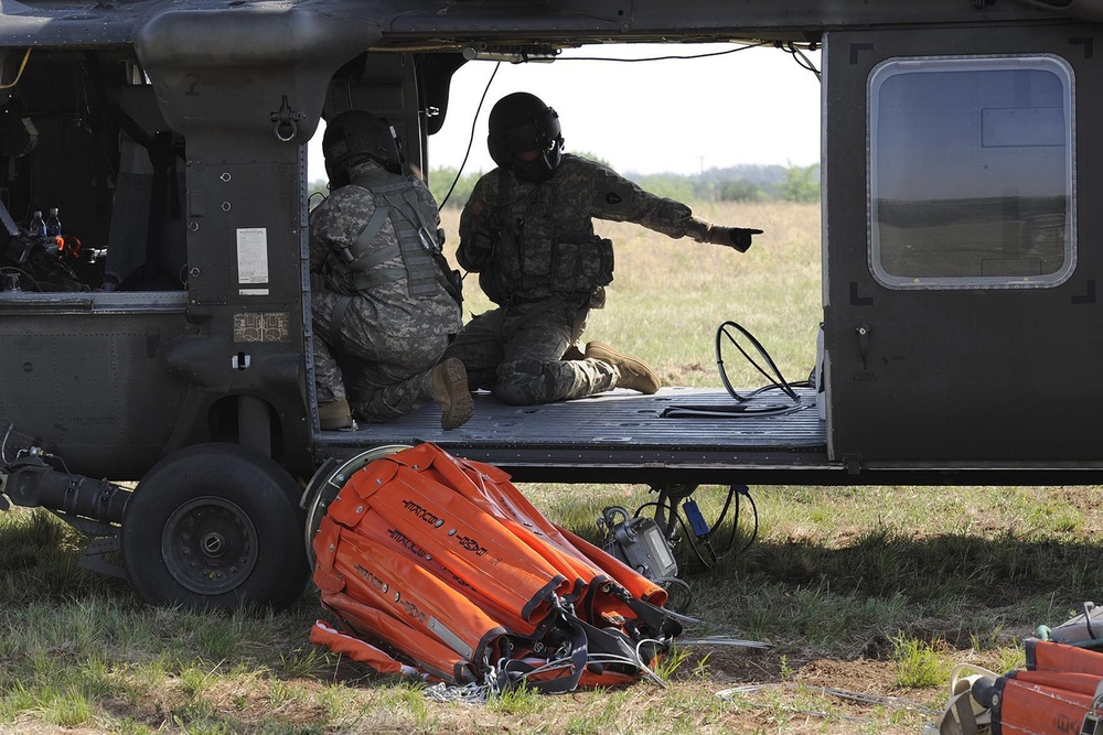 Texas National Guard Helps Fight Wildfires in North Texas