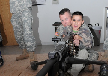 Wyoming Guard helps honor honorary Soldier