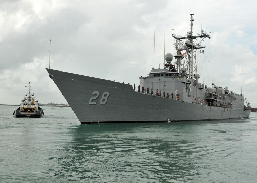 USS Boone Departs Salvador