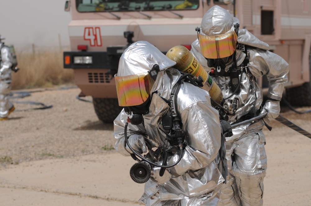 US, Iraqi firefighters gather for joint egress exercise