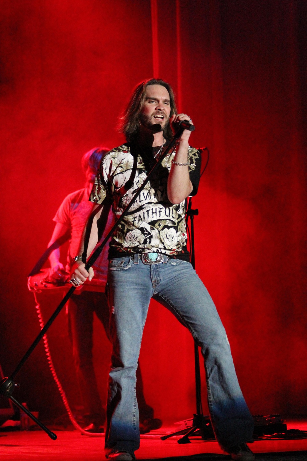 Bo Bice rocks Combat Center