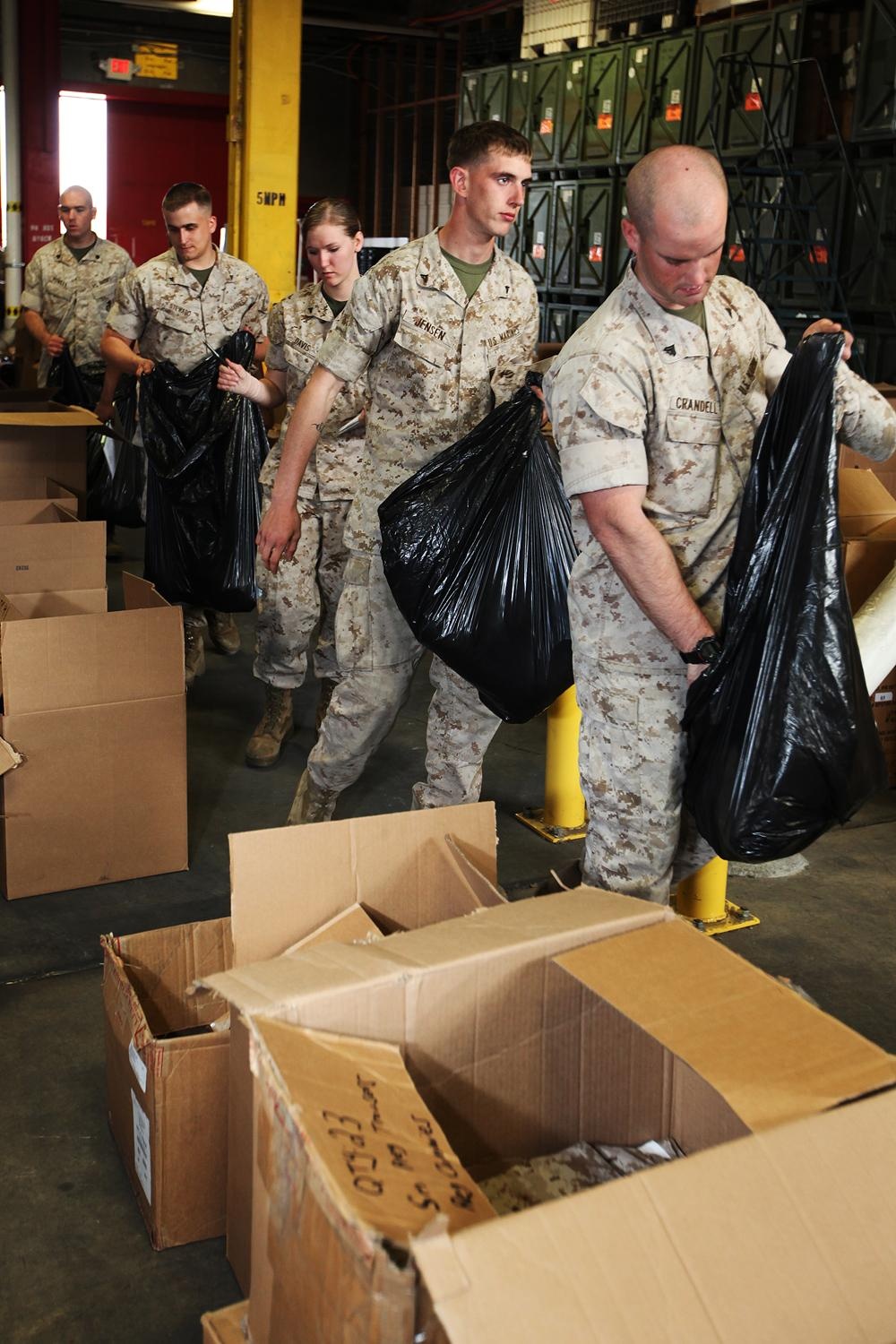 22nd MEU supply issues flame-resistant gear, combat supplies