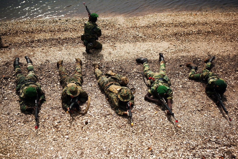 APS-11 Marines move from jungle to Senegal grasslands