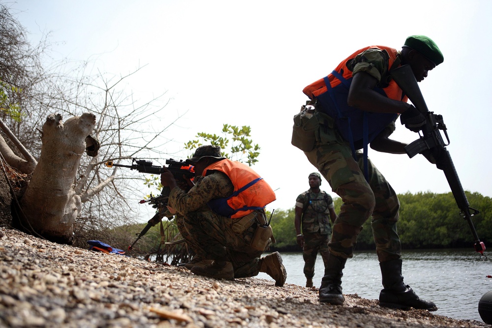 APS-11 Marines move from jungle to Senegal grasslands