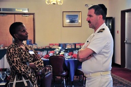 Rabbi visits Okinawa to celebrate Passover