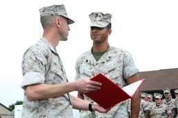 Hanahan, SC native recognized, awarded for being 2nd Marine Division’s Marine of the Year