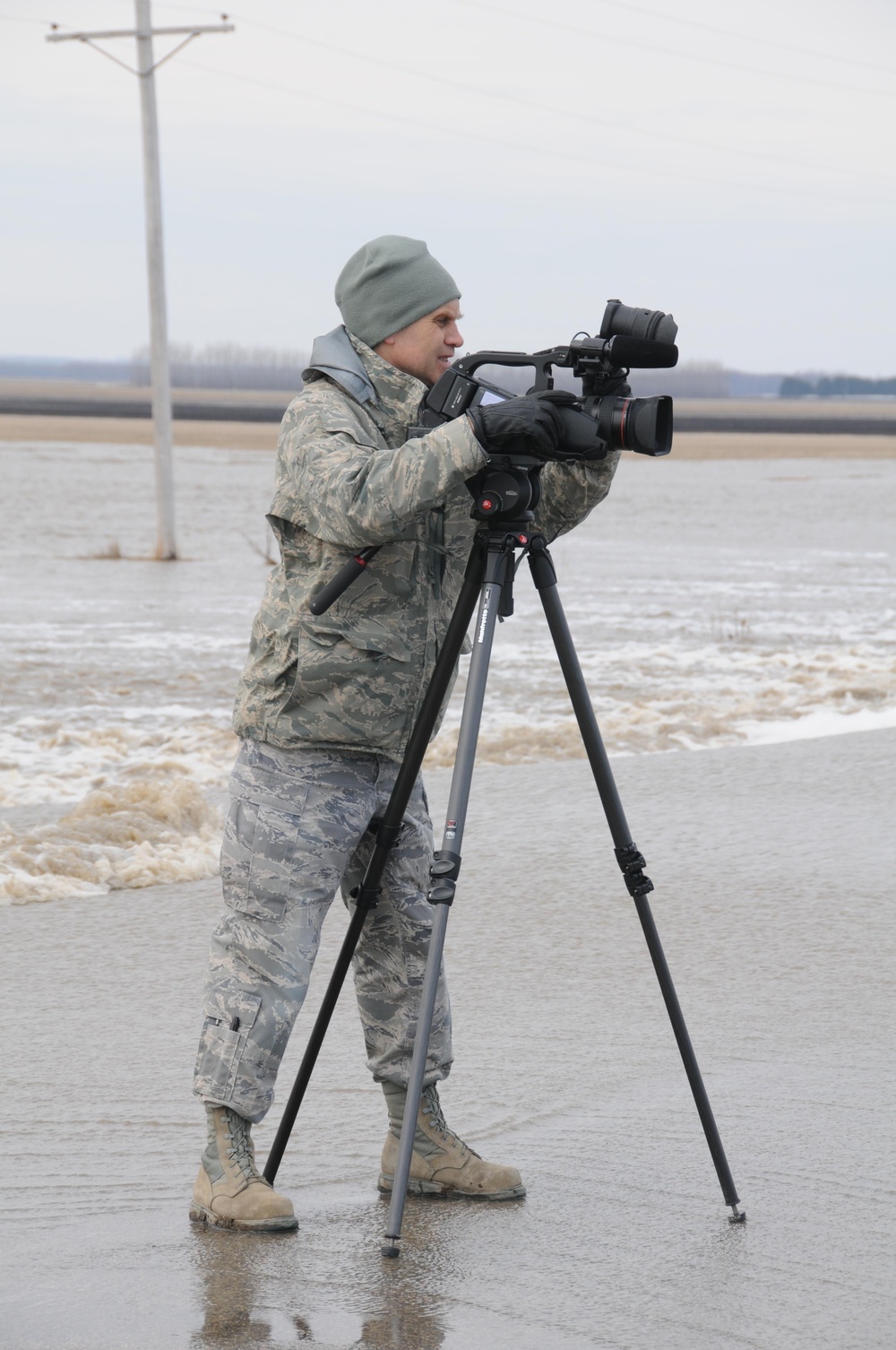 ND National Guard assisting with rural flood fight