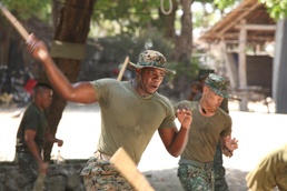 Marines learn Filipino Martial Art