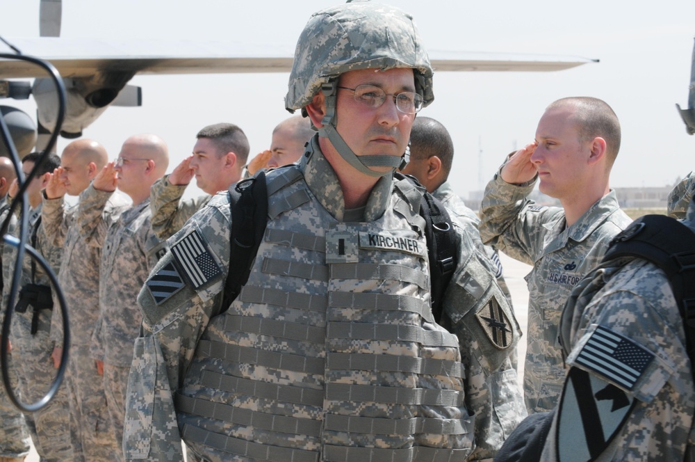 Wounded warriors return to Iraq for proper exit