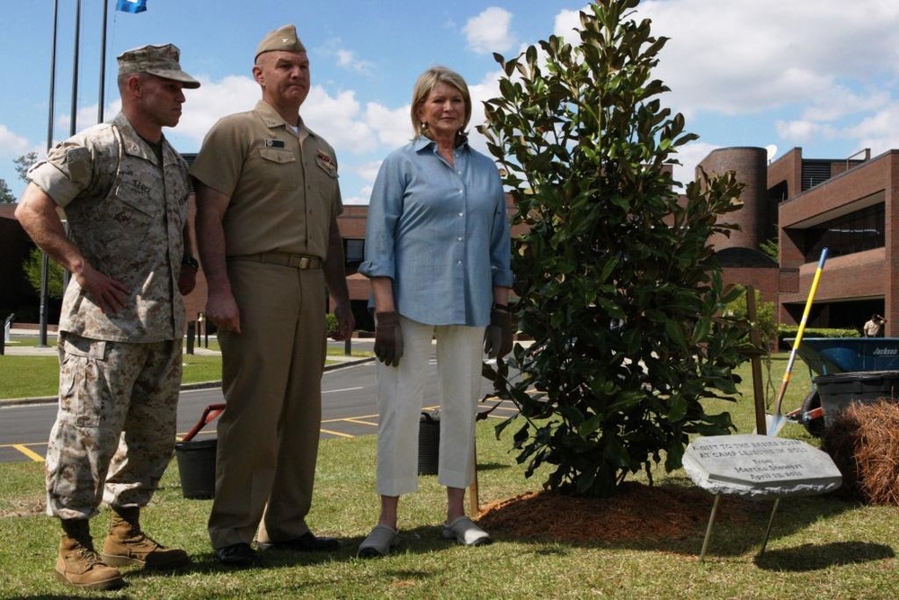 dvids-images-stewart-visits-naval-hospital-camp-lejeune-plants-tree