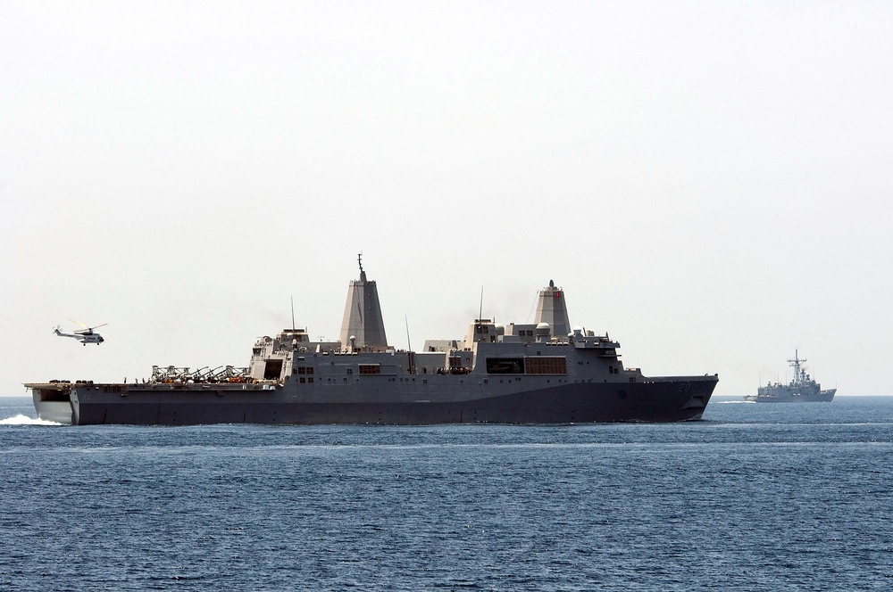 USS Green Bay action