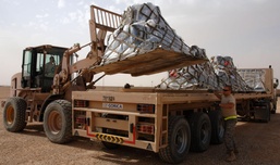 Aerial porters make history, unload cargo for all of Iraq