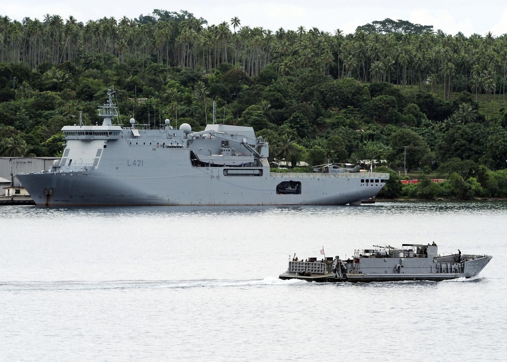 Vanuatu phase of Pacific Partnership 2011