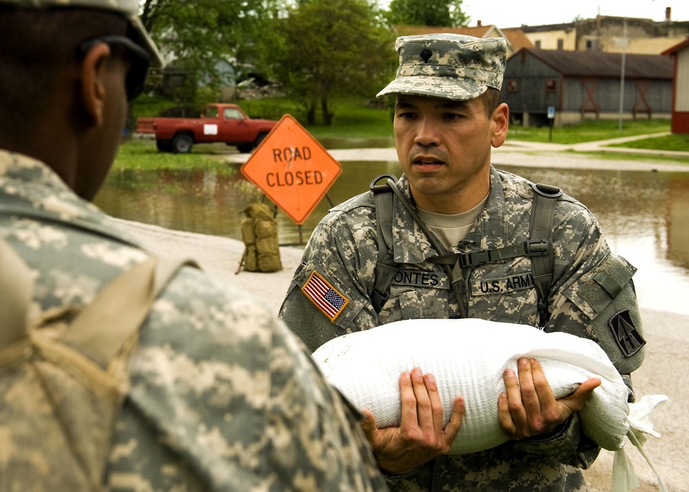 National Guard Sandbags Southern Indiana Rivers