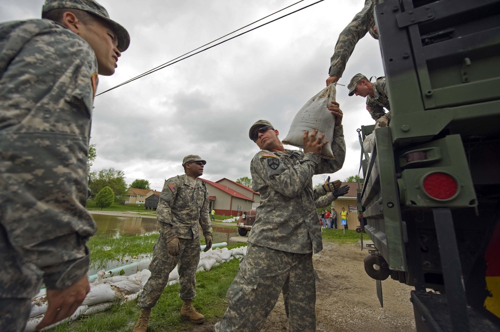 National Guard Sandbags Southern Indiana Rivers