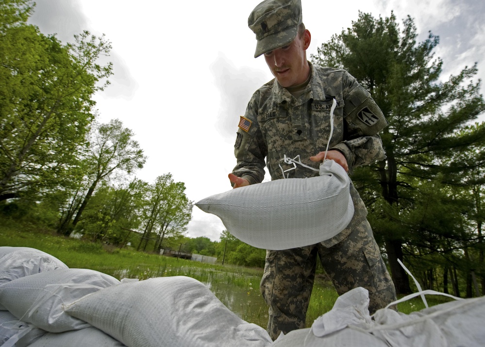 National Guard Sandbags Southern Indiana Rivers