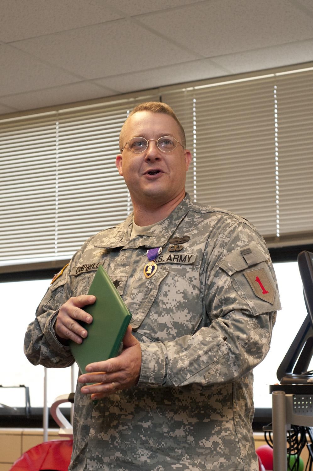 Fort Riley officer receives Purple Heart