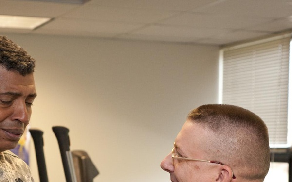 Fort Riley officer receives Purple Heart