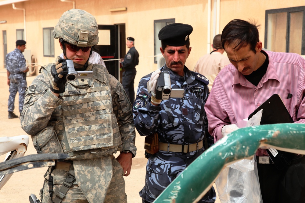 Iraq Police Training Exercise at Camp Kahlid