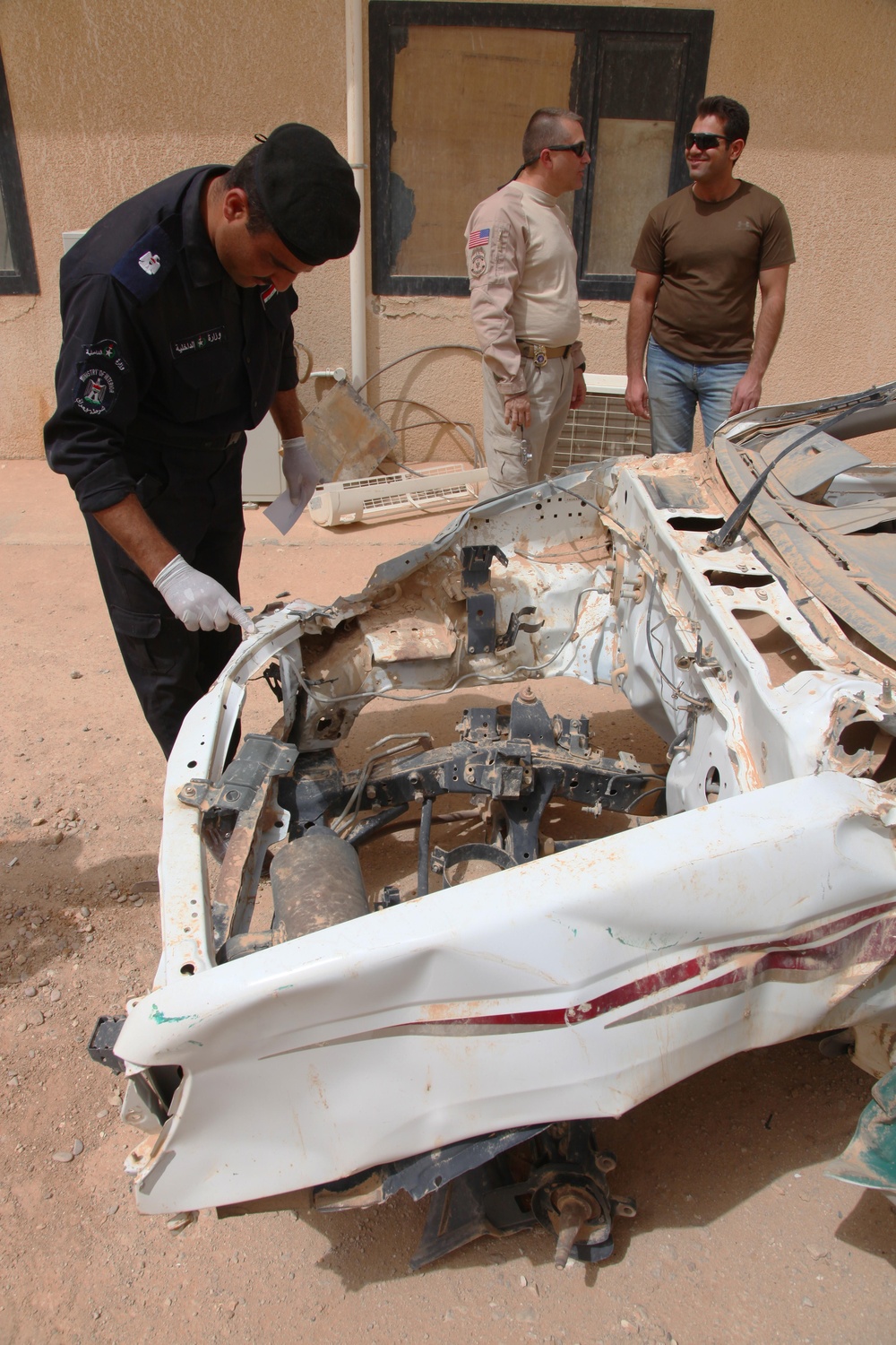 Iraq Police Training Exercise at Camp Kahlid