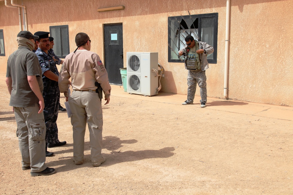 Iraq Police Training Exercise at Camp Kahlid