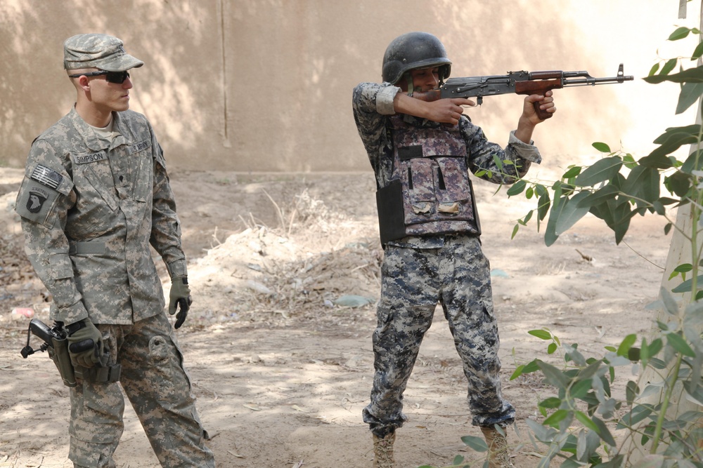 Iraqi Combat Training in Ramadi