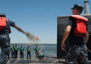 USS Florida Arrives at  Naval Submarine Base Kings Bay