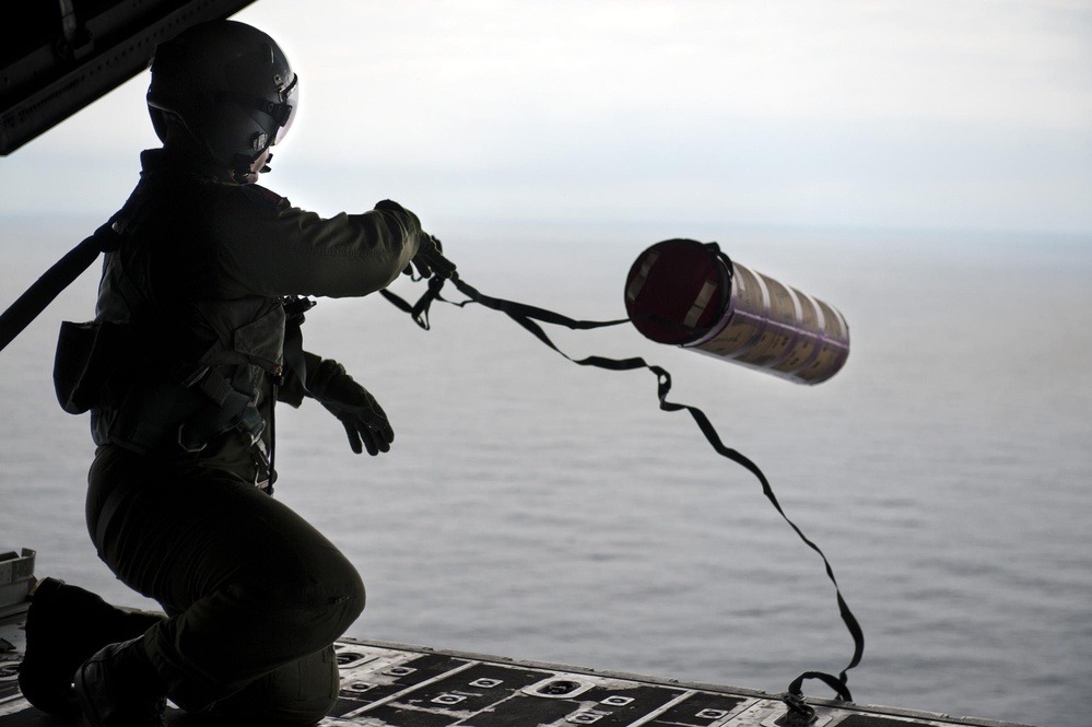 Eagle airlifters aid Japan, US map Honshu currents