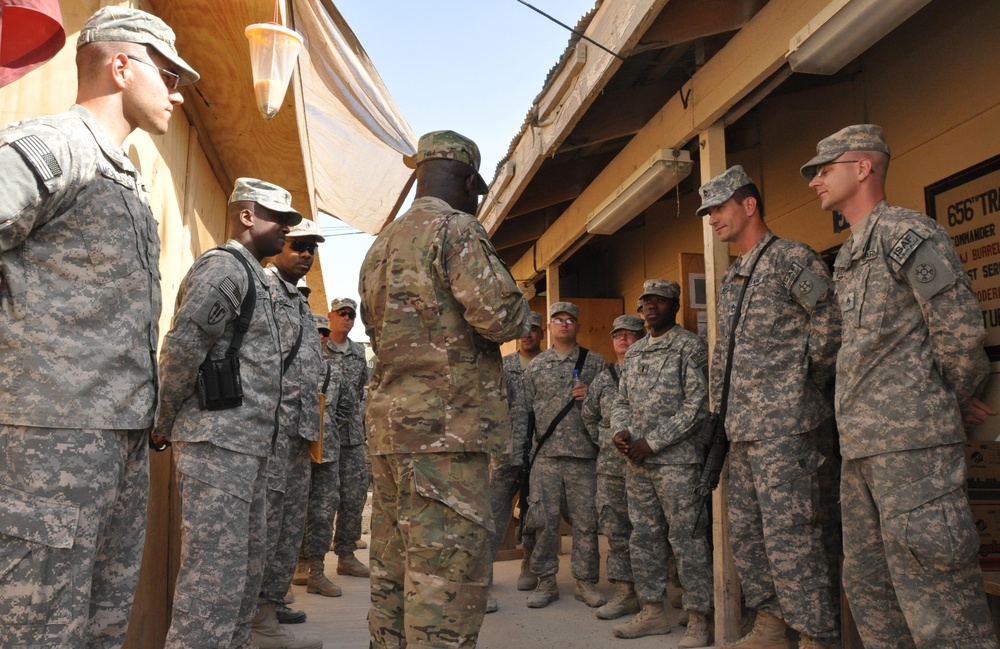 DVIDS - Images - ISAF Senior Enlisted Advisor Visits Kandahar Airfield ...