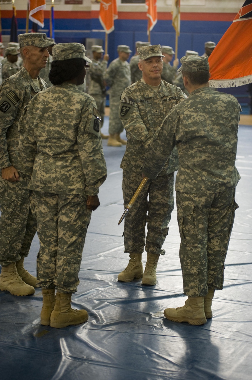 335th welcomes new commander