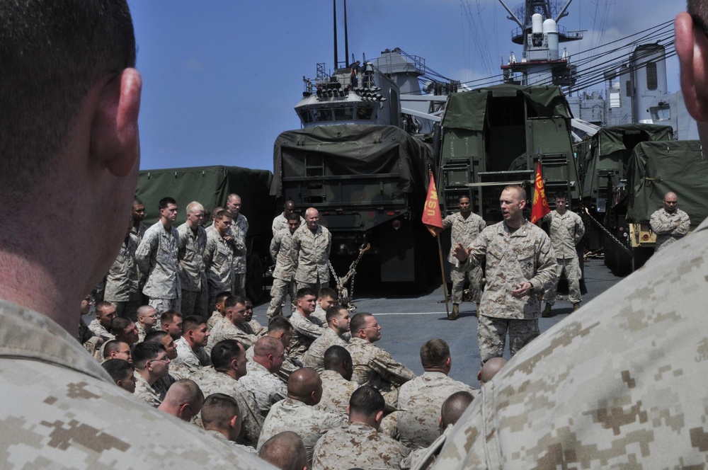 USS Whidbey Island Action