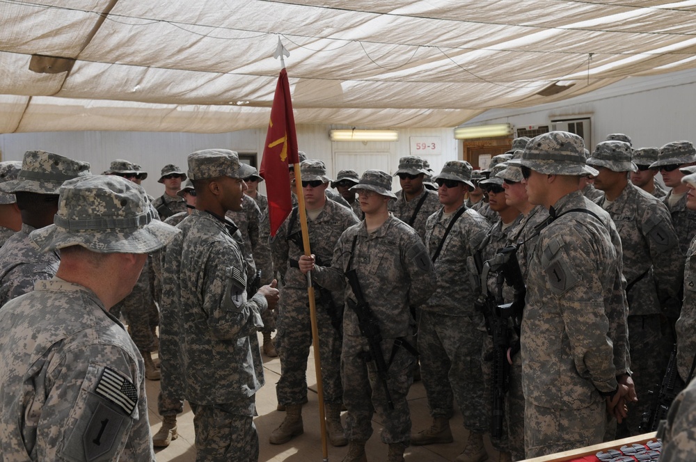 ‘First Lightning’ Battalion soldiers receive awards at Joint Security Station Loyalty, Iraq