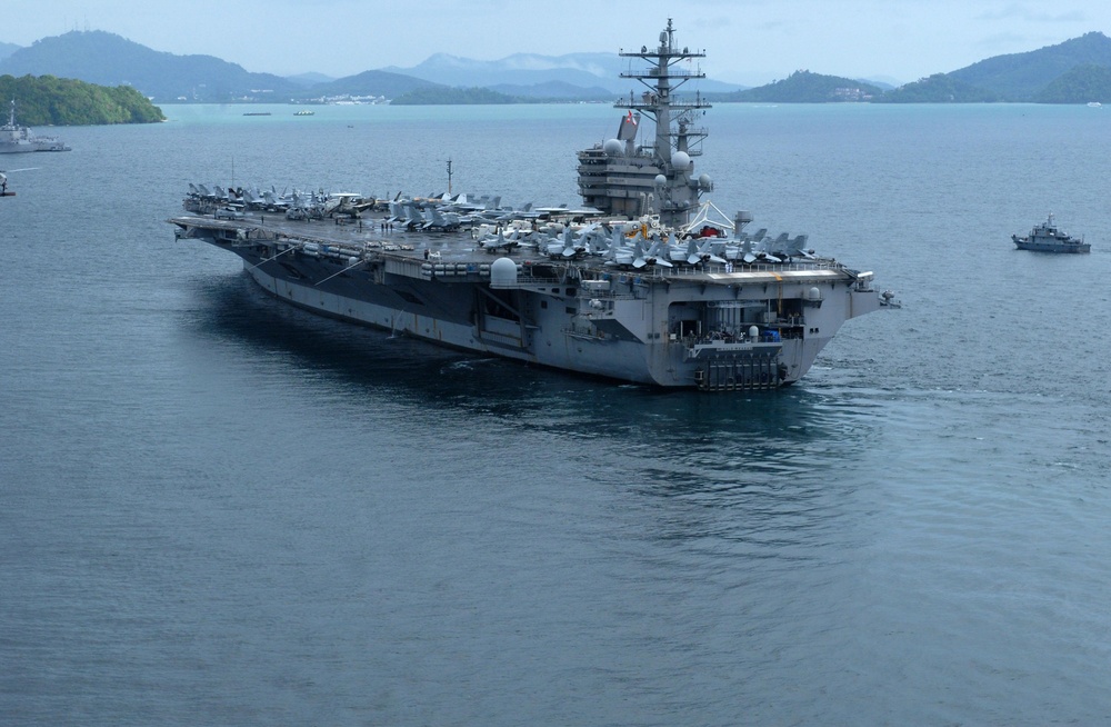 USS Ronald Reagan