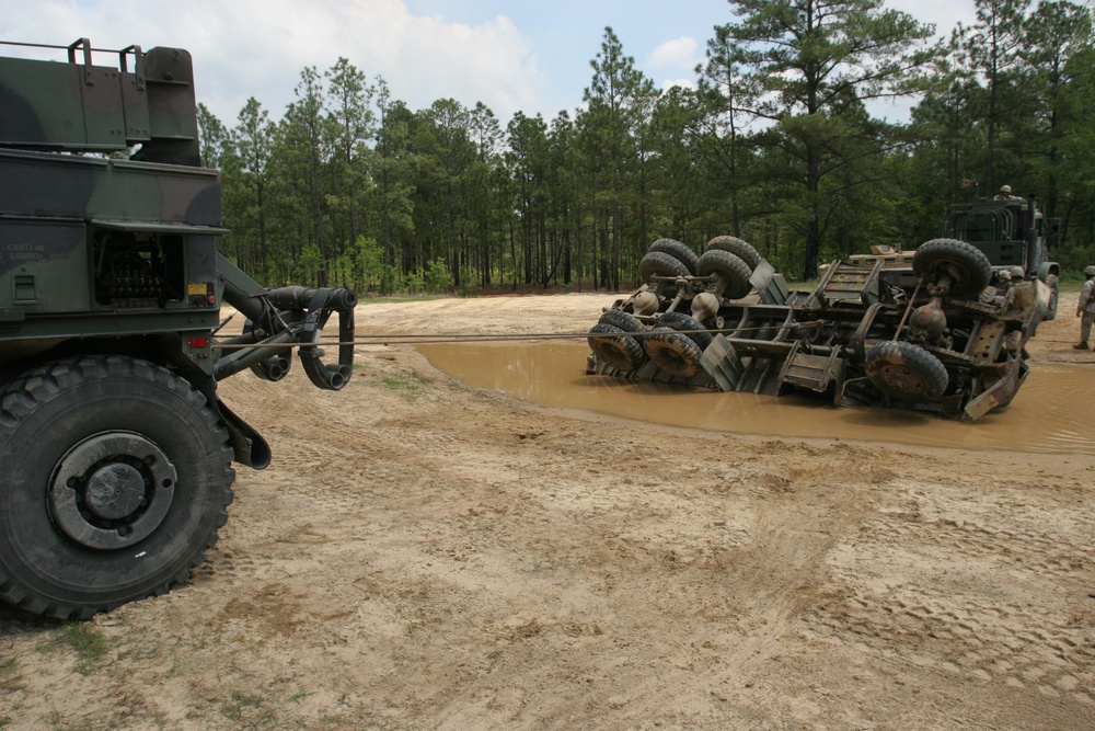 Marines storm Fort Bragg in preparation for Mojave Viper