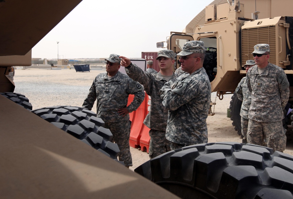 Adjutant generals visit troops in Kuwait
