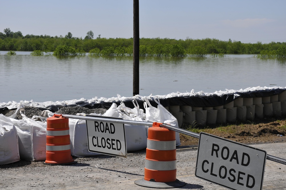 Kentucky National Guard helps in flood relief efforts in Western Kentucky