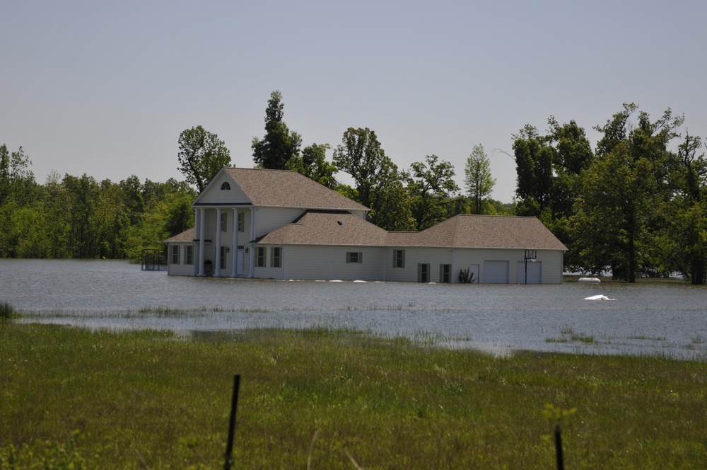 Kentucky National Guard helps in flood relief efforts in Western Kentucky