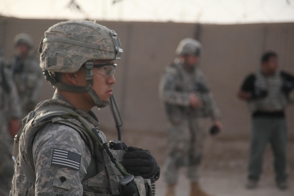 Ceremony in the streets of Balad Ruz