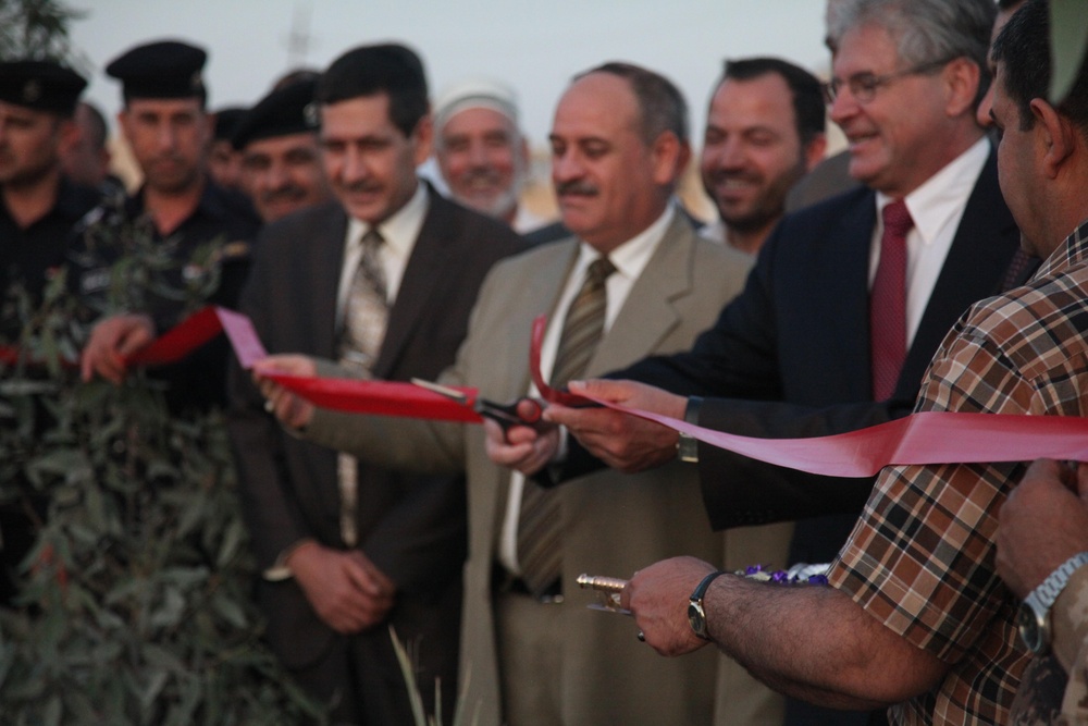 Ceremony in the streets of Balad Ruz