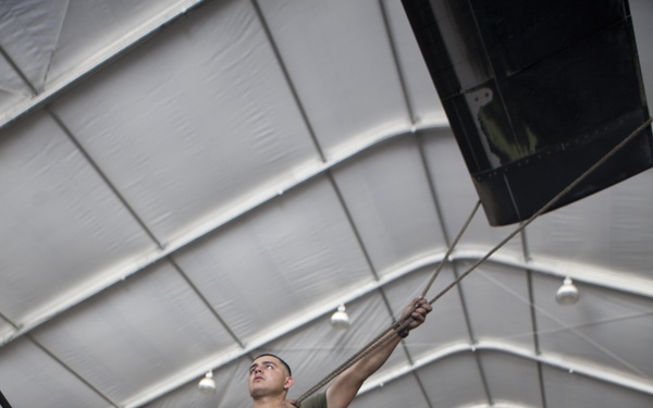 Hawaii Marines keep Sea Stallions soaring in Afghanistan