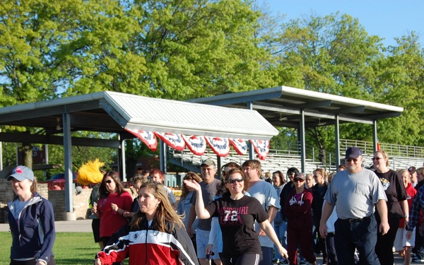Deputy to the Commanding General of Fort Leonard Wood promotes healthy lifestyles with civilian fun run/walk