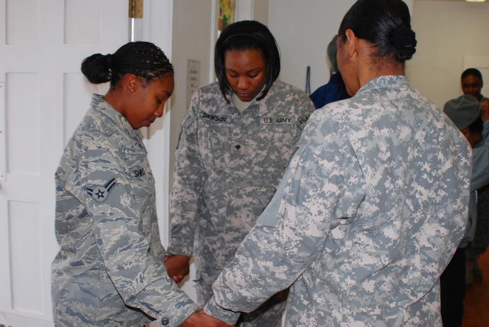 TF Falcon soldier ushers fellow soldiers to spiritual fitness