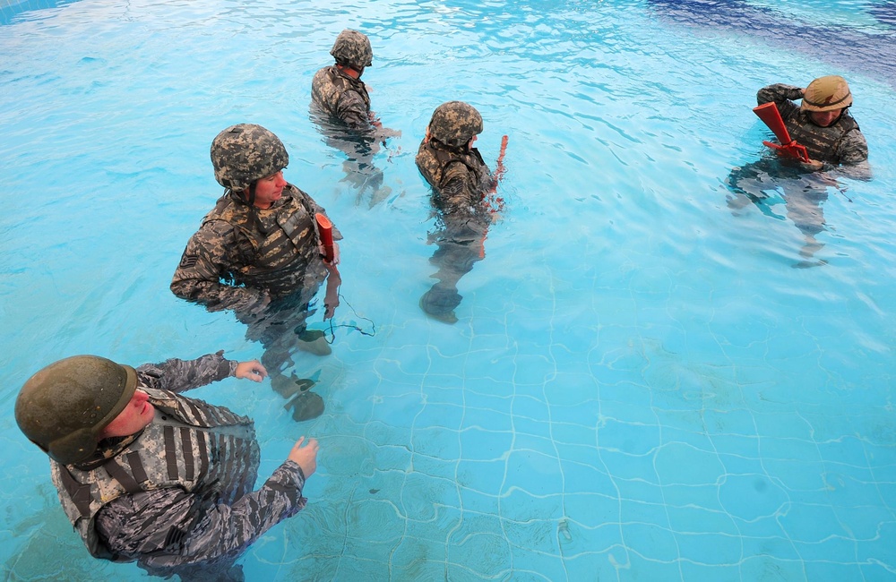 Deployed 386th firefighters train to survive