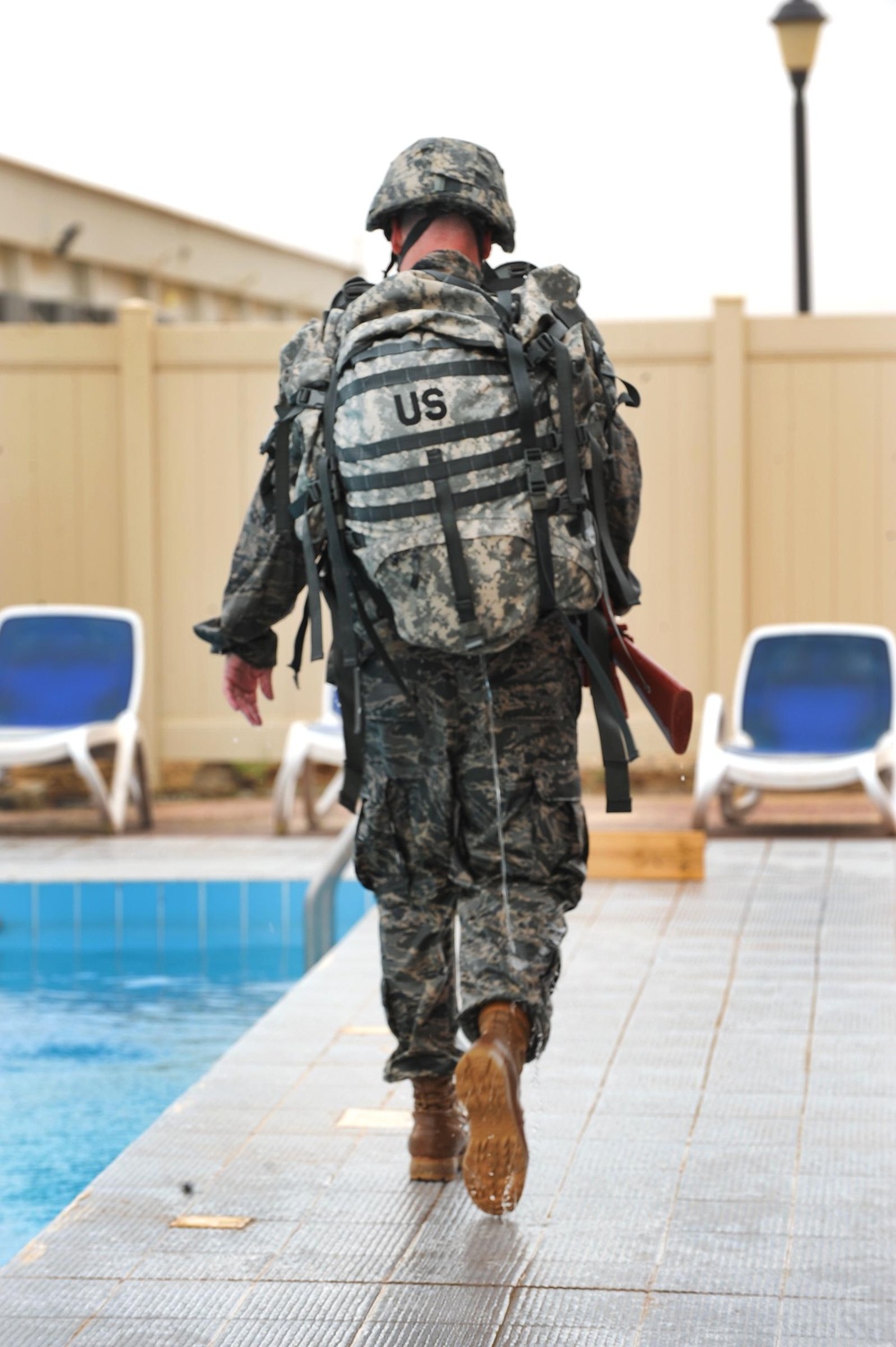 Deployed 386th firefighters train to survive