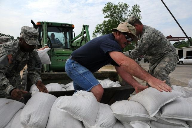 Sandbag operations in Arkansas